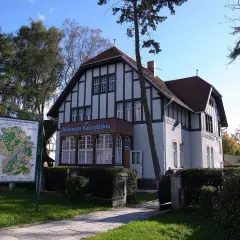 Muzeum Kaszubskie w Kartuzach, dawna elektrownia, zaprasza do zwiedzania.
