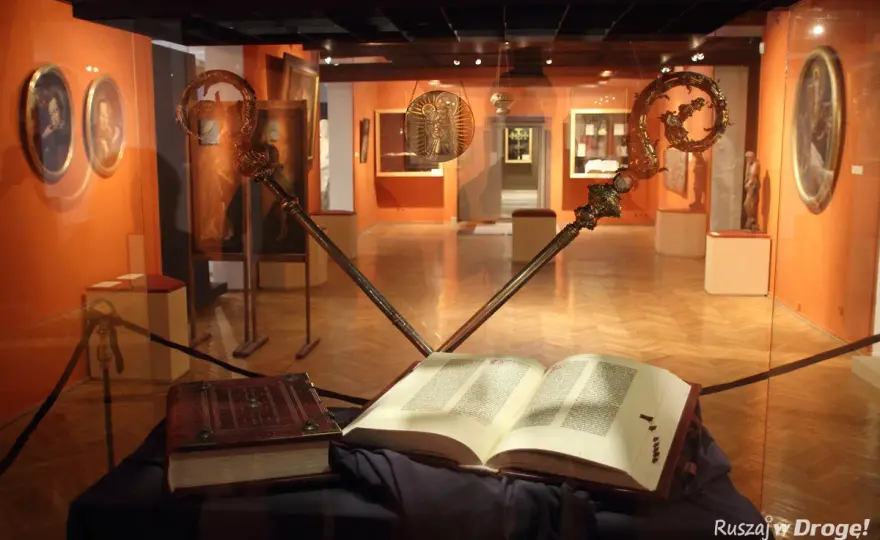 Biblia Gutenberga w Pelplinie - historia i zwiedzanie muzeum