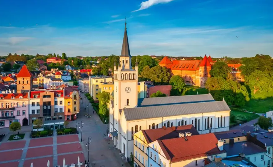 Bytów na jeden dzień - zamek, jeziora i atrakcje dla dzieci