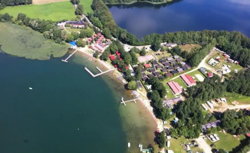 Chmielno na jeden dzień - jeziora, grodzisko i ceramika